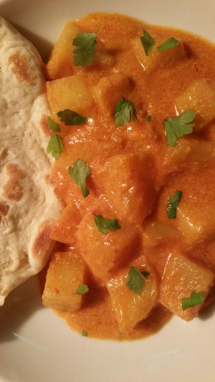 nordindisches Tomaten-Kartoffel-Curry - vegan und munter